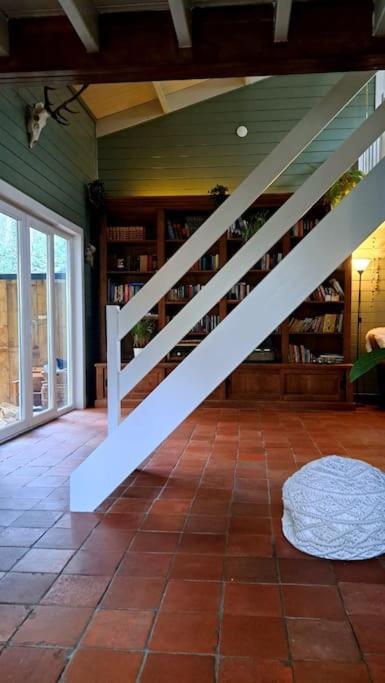 Comfortable Chalet In A Unique Location In Forest Essen Esterno foto